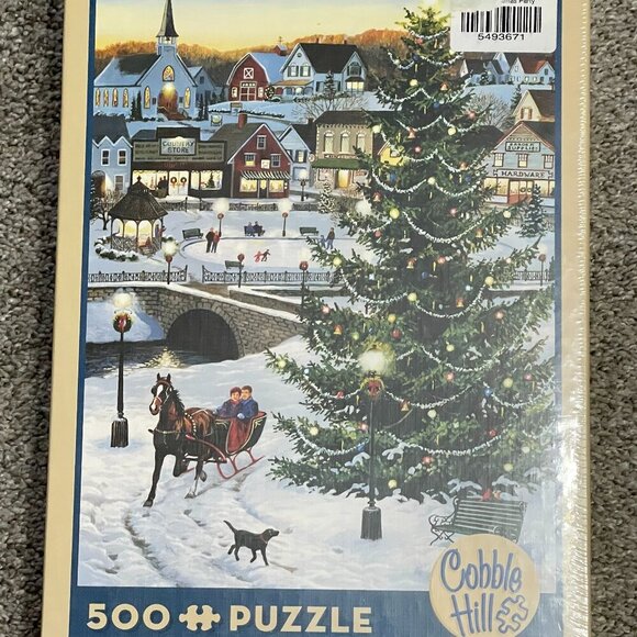 New Cobble Hill 500 piece Christmas Puzzle Village Tree NEW & SEALED - Picture 1 of 1